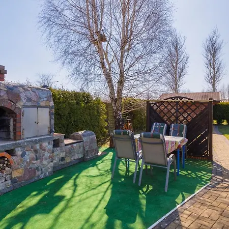Marina & Amber Grzybowo Apartments With Garden By Noclegi Renters Exterior photo